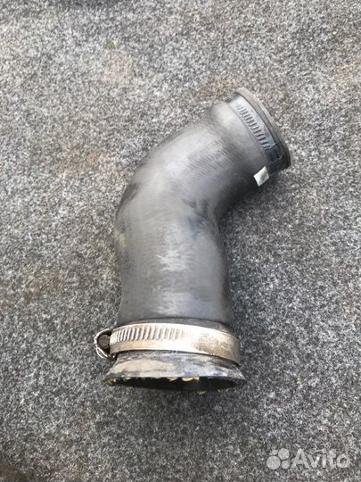 Патрубок интеркулера Audi A4