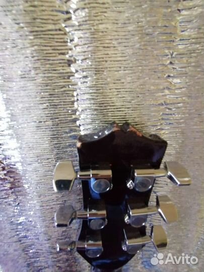 Электроакустическая гитара