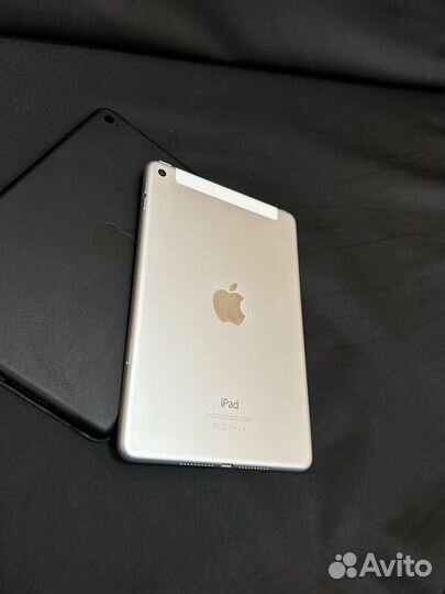 iPad mini 4 128gb cellular