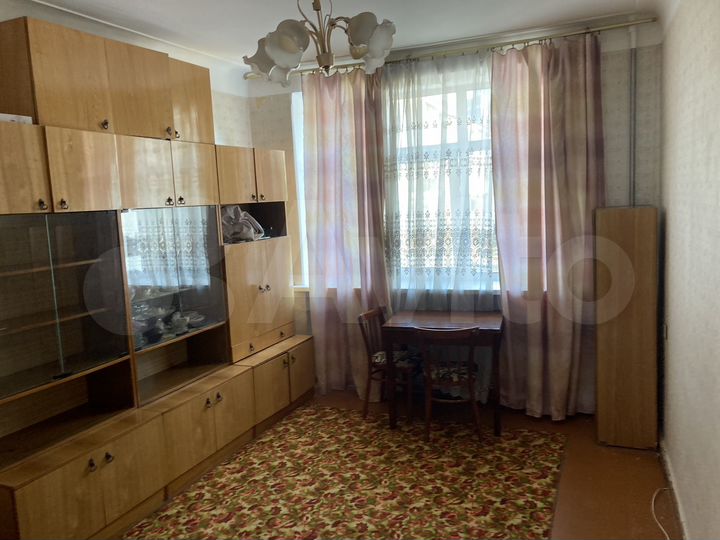 3-к. квартира, 52 м², 3/5 эт.