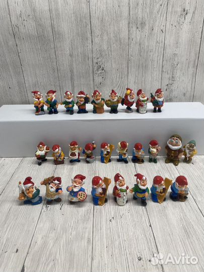 Киндер сюрприз 90-х гномы игрушки