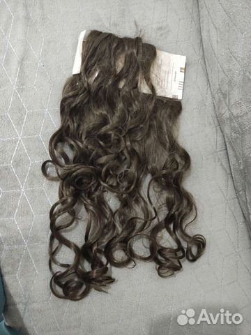 Волосы на заколках