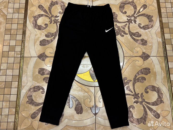 Штаны nike черные