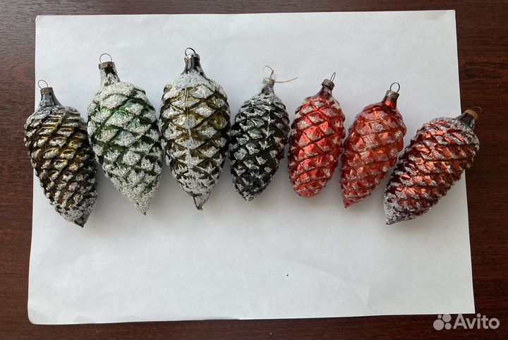 Елочные игрушки - шишки ГДР