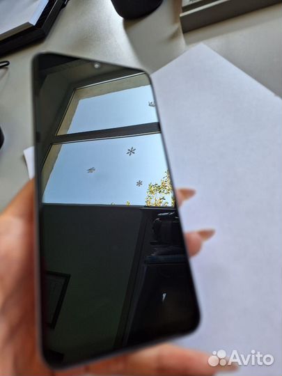 Продам телефон Samsung А50