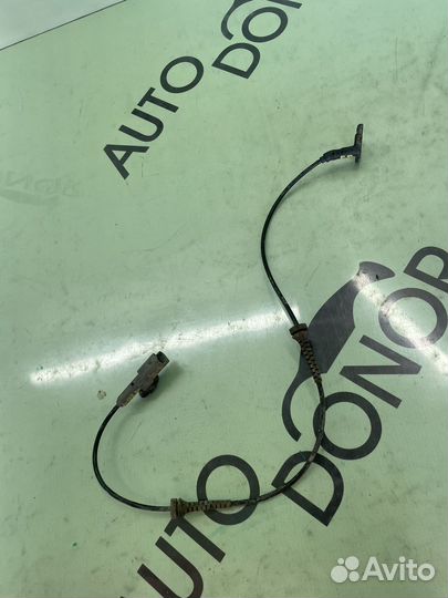 Датчик abs передний правый peugeot 308