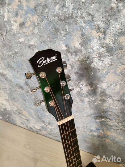 Гитара акустика