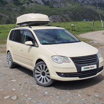 Volkswagen Touran 1.9 AMT, 2006, 200 000 км, с пробегом, цена 695 000 руб.