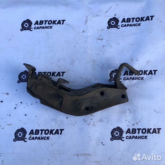 Кронштейн двигателя Chevrolet Lanos