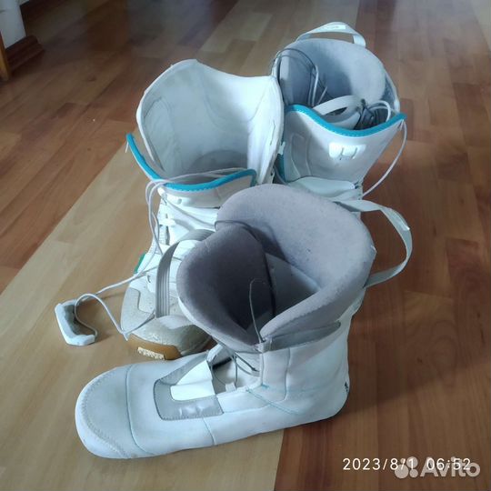 Сноубордические ботинки 43