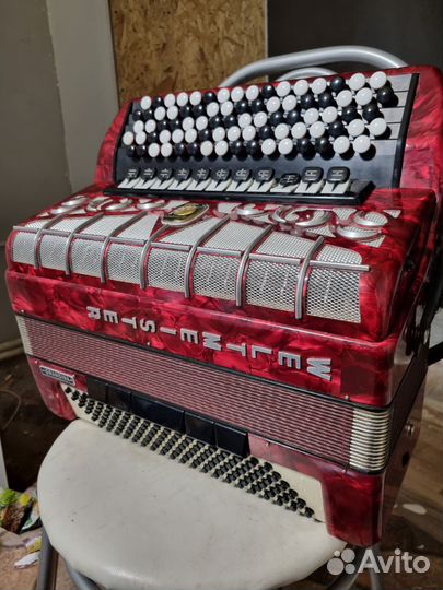 Баян Weltmeister Grandina Красный Перламутр