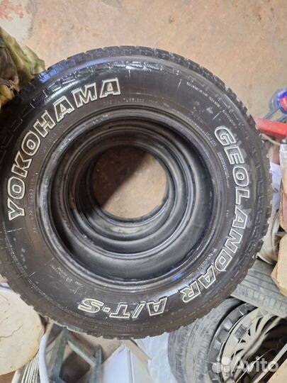 Yokohama Geolandar A/T G011 235/70 R16 107S