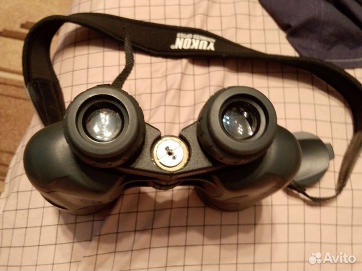 Бинокль Yukon 12/50 wa