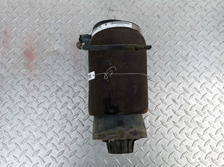 Пневматическая рессора Jeep Grand Cherokee 4 (WK2)