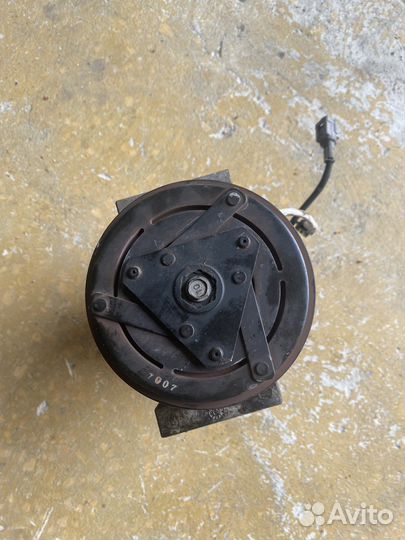 Компрессор кондиционера Nissan X-Trail т31 mr20de