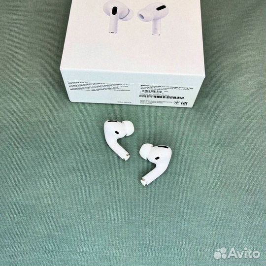 AirPods Pro 2: Звук, который объединяет
