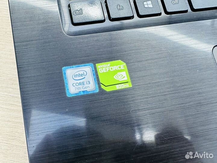 Игровой asus 17.3 Core i3-7100U/ 920MX/ 500Ssd