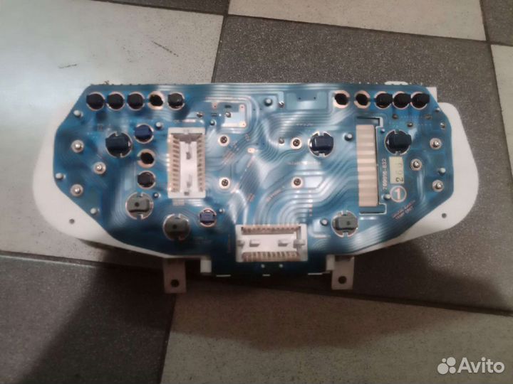 Приборная панель lanser