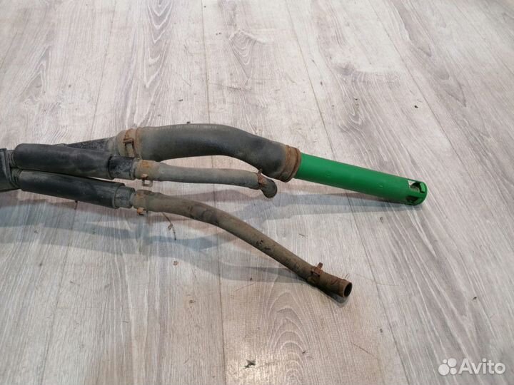 Горловина топливного бака бензобака Kia RIO 2