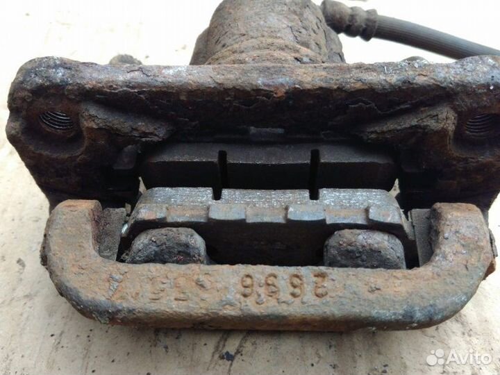 Суппорт задний левый Nissan Qashqai Vi HR16DE 2007