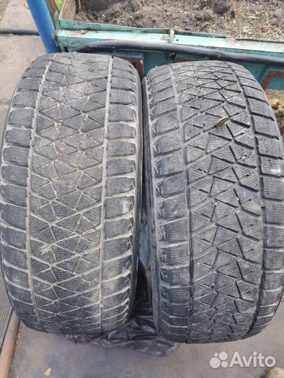Bridgestone Blizzak DM-V2 235/55 R18 100T