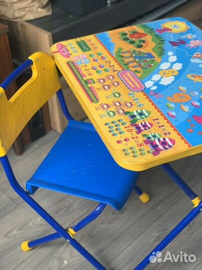 Стол детский