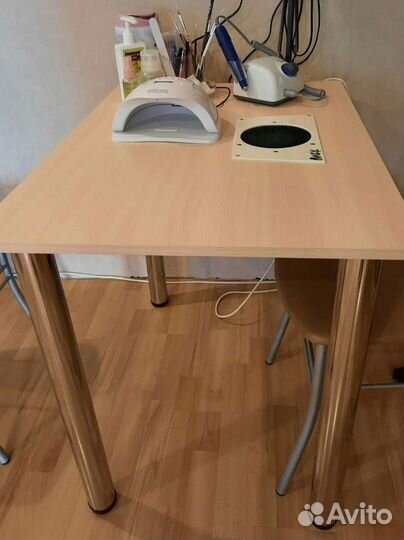 Пылесос для маникюра встроенный со столешницей