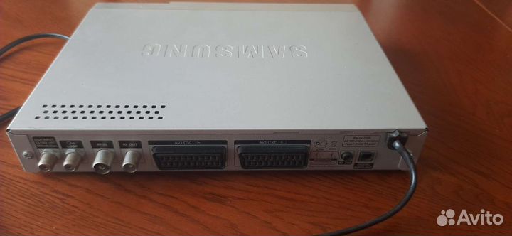 Ресивер Самсунг DSB-B270V