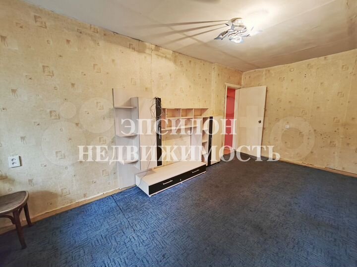 2-к. квартира, 43 м², 2/5 эт.