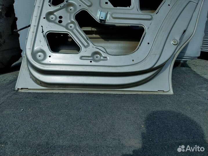 Задняя правая дверь Iran Khodro Samand (саманд)