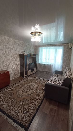 2-к. квартира, 45 м², 3/9 эт.