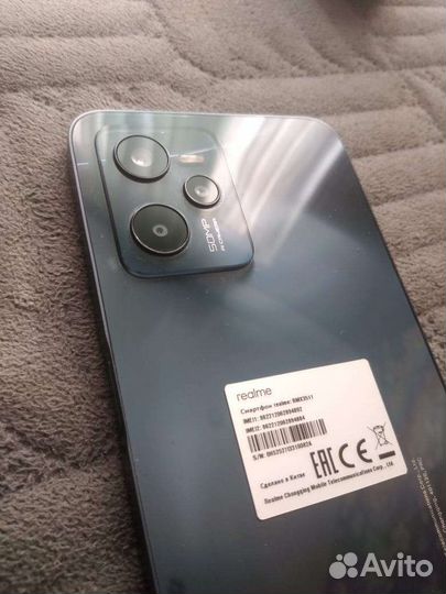 Телефон realme с35