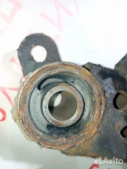 Балка подвески задняя Nissan Juke хэтчбек MR16DT