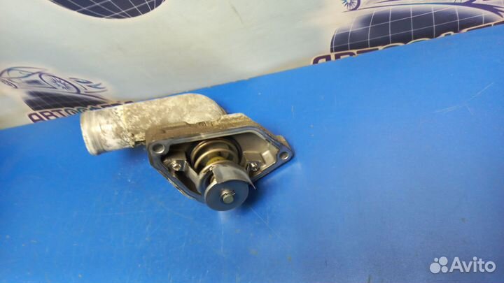 Термостат Nissan VQ35DE 21200JA10A