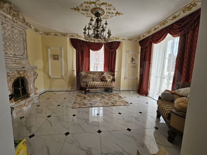 Дом 500 м² на участке 15 сот.