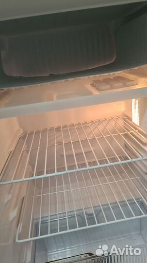 Холодильник Daewoo FR 142 А