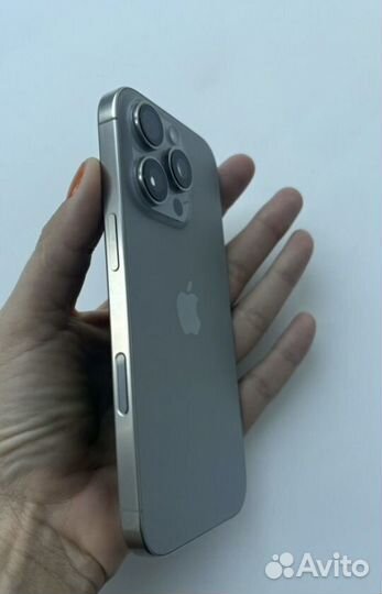 iPhone 16 Pro, 256 ГБ
