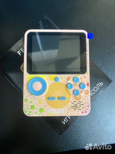 Игровая приставка портативная