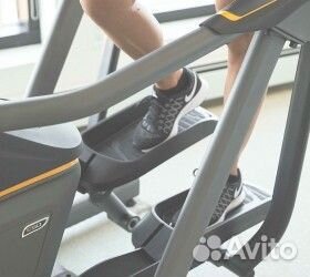 Эллиптический тренажер matrix E30XER 2021