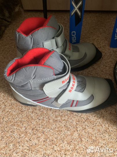 Беговые лыжи