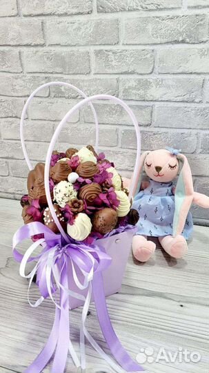 Букеты сладкие на выпускной