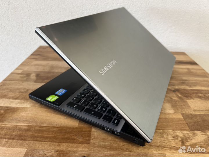 Игровой Samsung Core i3 6Gb SSD256 GeforceMX метал