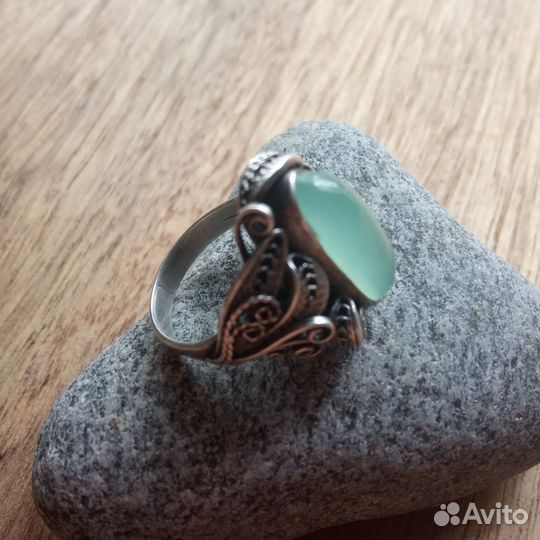 Кольцо, чароит, малахит, хризопраз янтарь, аметрин