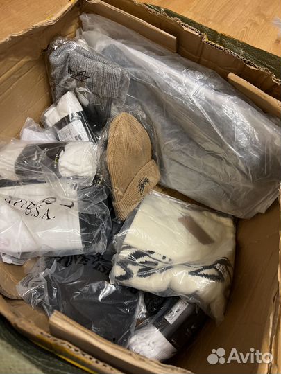 Одежда кофты, штаны