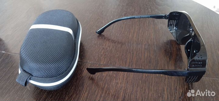 Очки с футляром