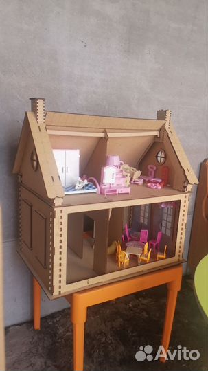 Кукольный дом