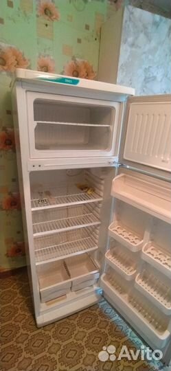 Холодильник Стинол на запчасти