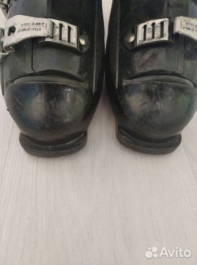 Горнолыжные ботинки 28