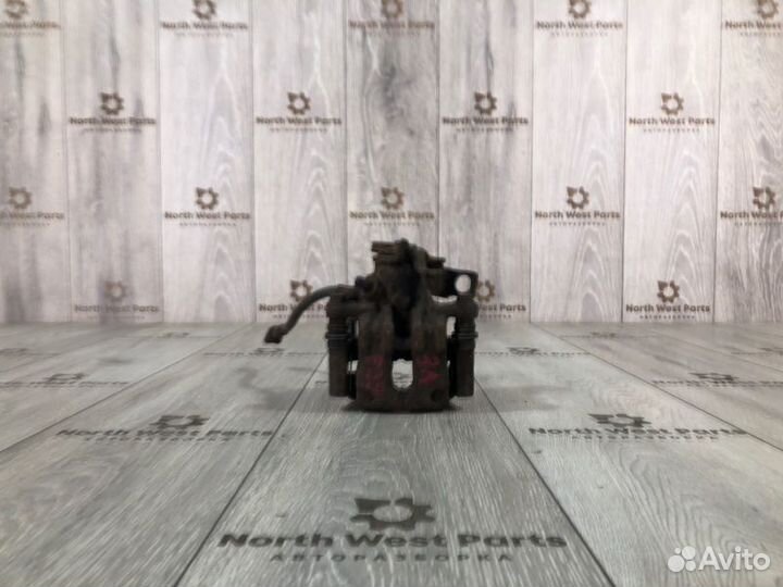 Суппорт задний левый Honda Civic 5D хэтчбек R18A2