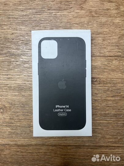 Чехол iPhone